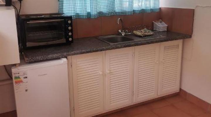 Sani Window Bed & Breakfast/Self Catering