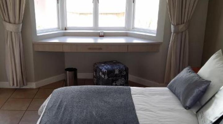 Liza's Cottage Guesthouse