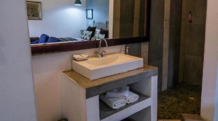 Rose Acres Guest House