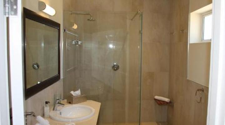 Clos Malverne Wine Estate Accommodation