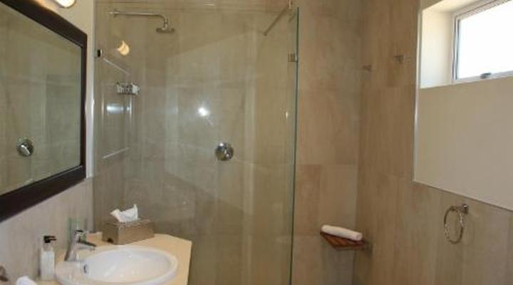 Clos Malverne Wine Estate Accommodation