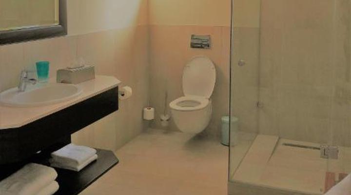 Clos Malverne Wine Estate Accommodation