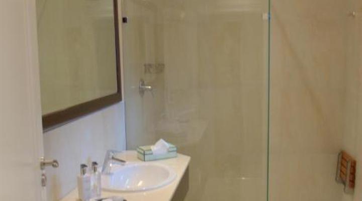 Clos Malverne Wine Estate Accommodation