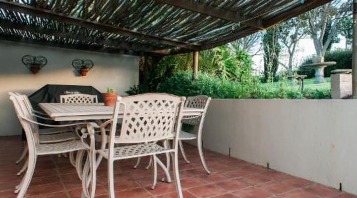 Clos Malverne Wine Estate Accommodation