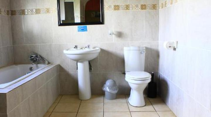 Marang Gardens Lodge 