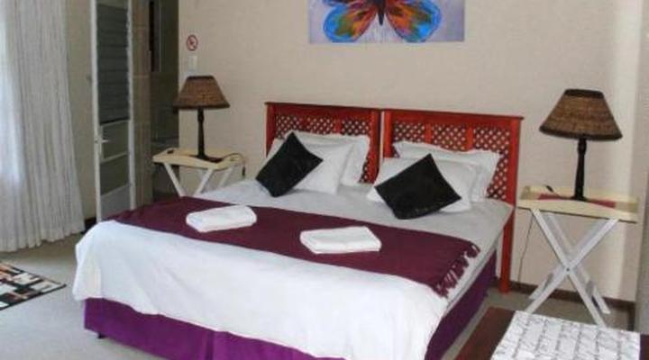 African Aquila Guest Lodge