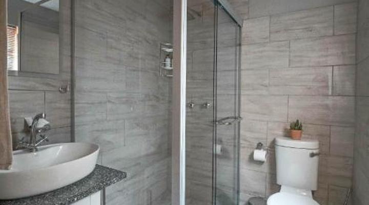 Vineyard on the Hill Guest House