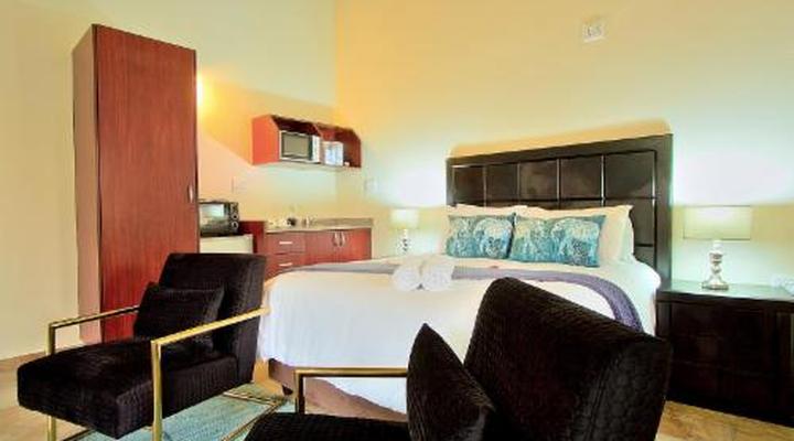 Royale Marlothi Safari Lodge