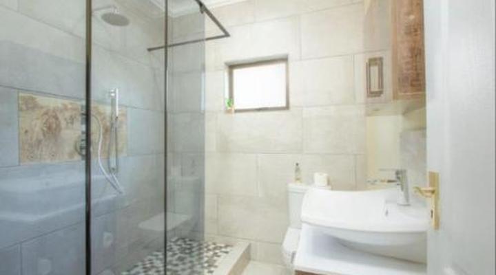 Royale Marlothi Safari Lodge