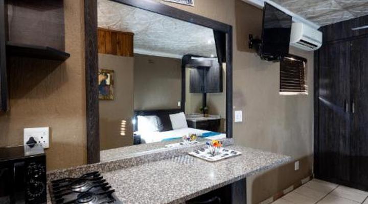 Palm Inn Guesthouse Lephalale