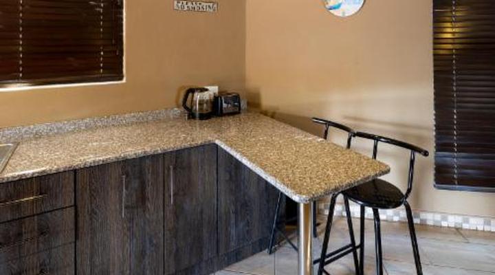 Palm Inn Guesthouse Lephalale