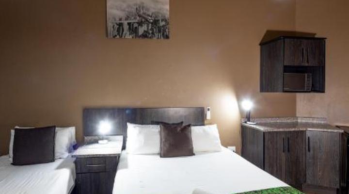 Palm Inn Guesthouse Lephalale