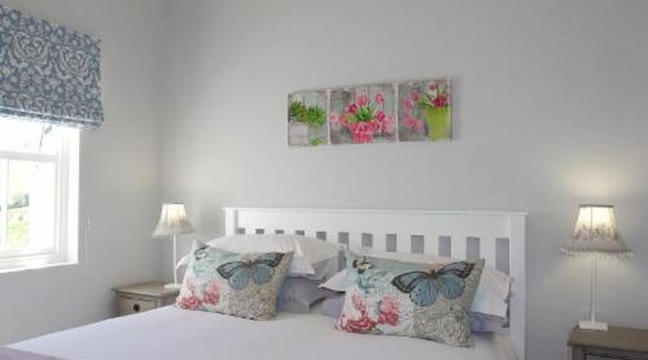 Paul Wallace Wines and Guest Cottages