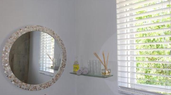 Paul Wallace Wines and Guest Cottages