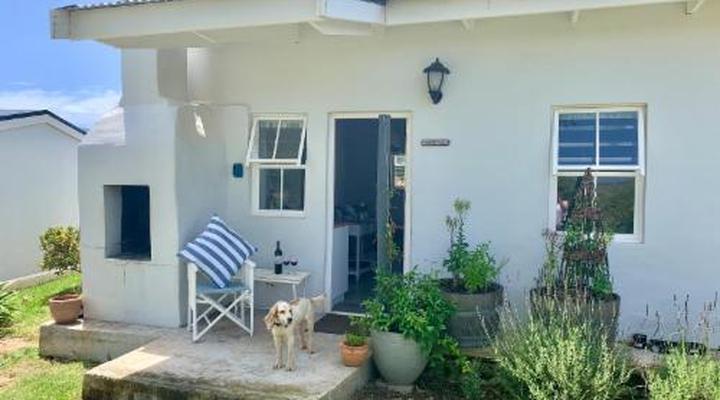 Paul Wallace Wines and Guest Cottages