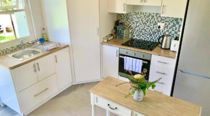 Paul Wallace Wines and Guest Cottages