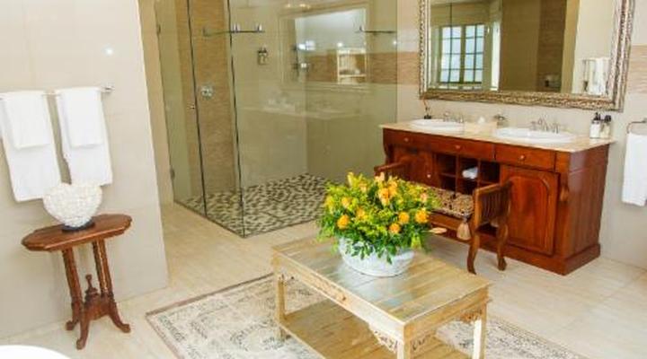 Ivory Manor Boutique Hotel