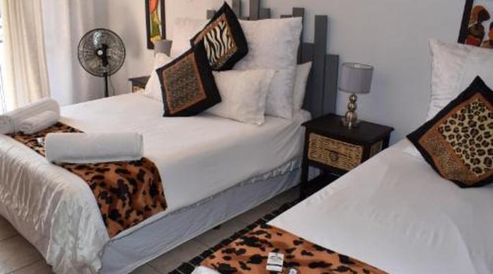 Oppi Hoek Guesthouse