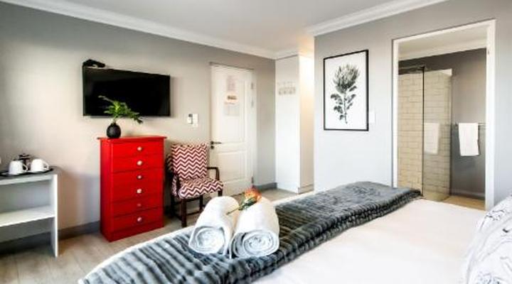 Whale Coast Ocean Villa