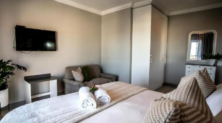 Whale Coast Ocean Villa