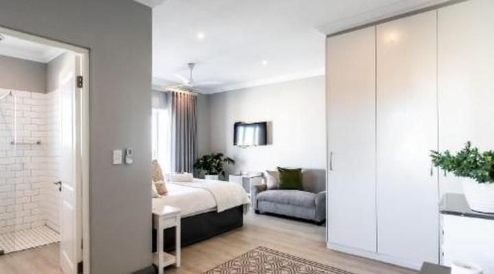 Whale Coast Ocean Villa