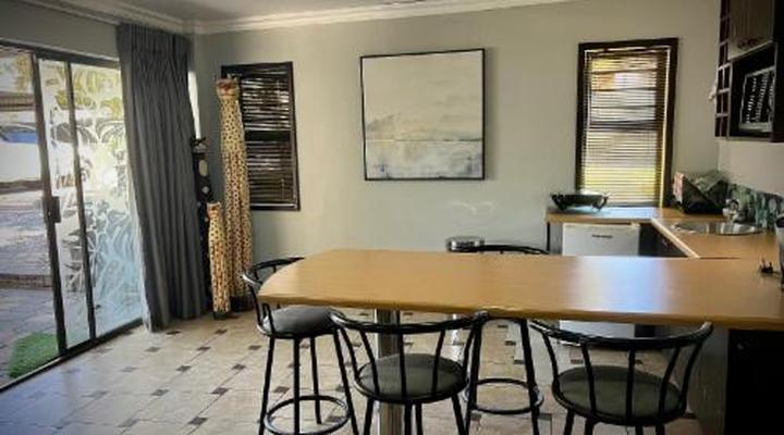 Modern Goldfields Apartment