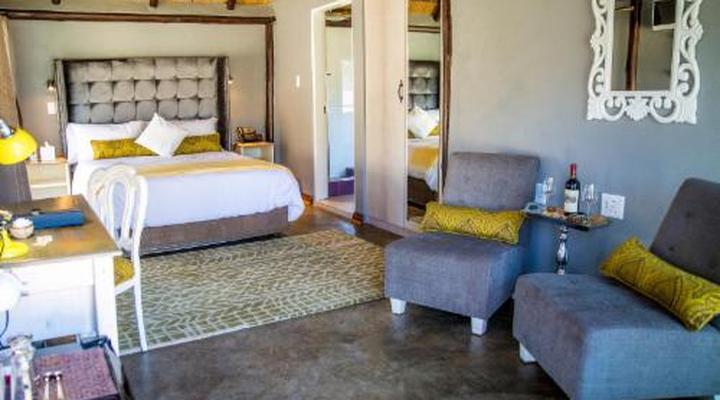 TshiBerry Bed & Breakfast