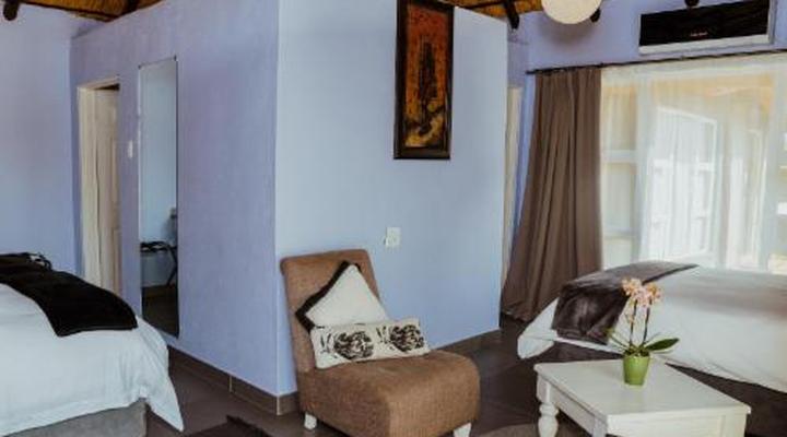 TshiBerry Bed & Breakfast