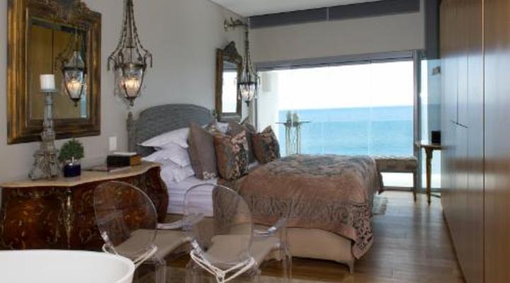 Clifton Spectacular Ocean View Apartment