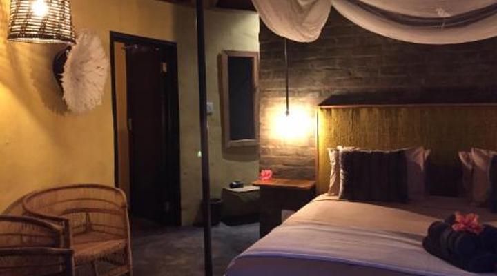 Addo African Home, Restaurant & Safari