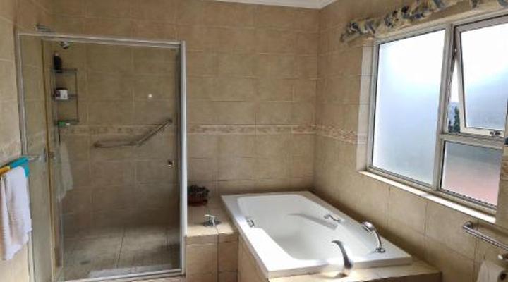 All Seasons Boutique Hotel