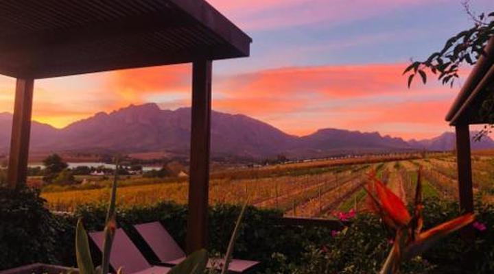 Wellington Country House