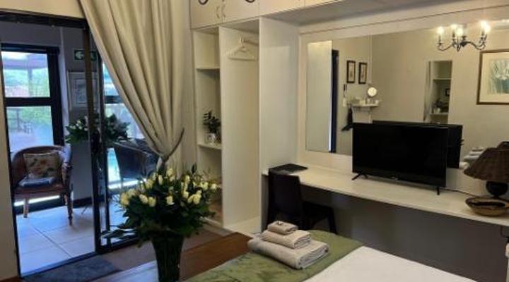 Wellington Country House