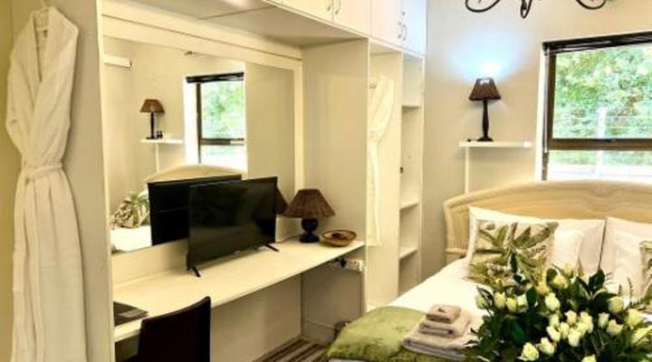 Wellington Country House