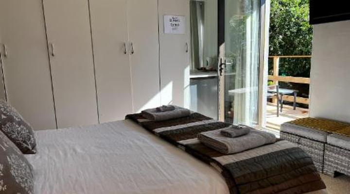 Wellington Country House