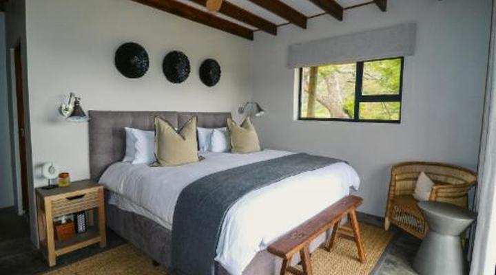 Barefoot Addo Elephant Lodge