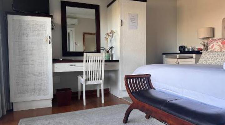 The Hamptons Guest House