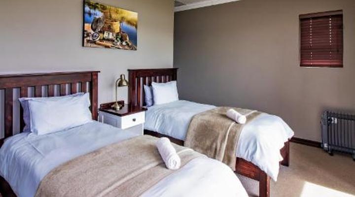 Blue Crane Farm - Trout and Wildlife Estate - Dullstroom