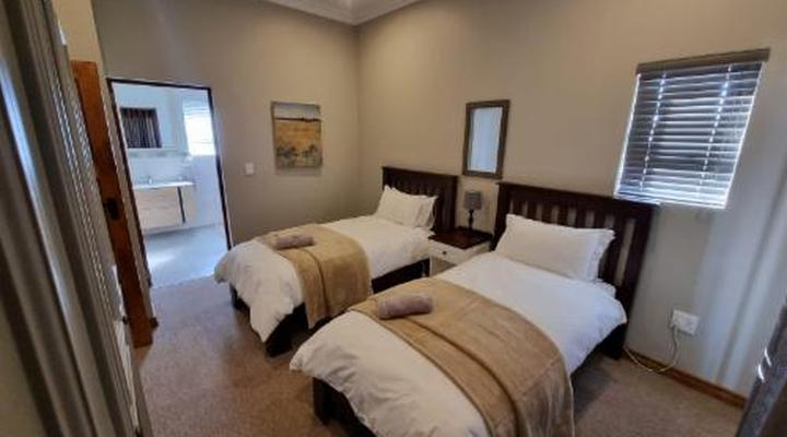 Blue Crane Farm - Trout and Wildlife Estate - Dullstroom