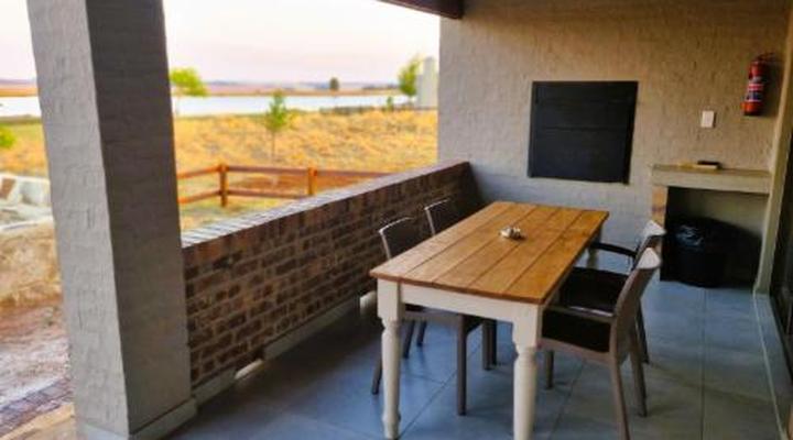 Blue Crane Farm - Trout and Wildlife Estate - Dullstroom