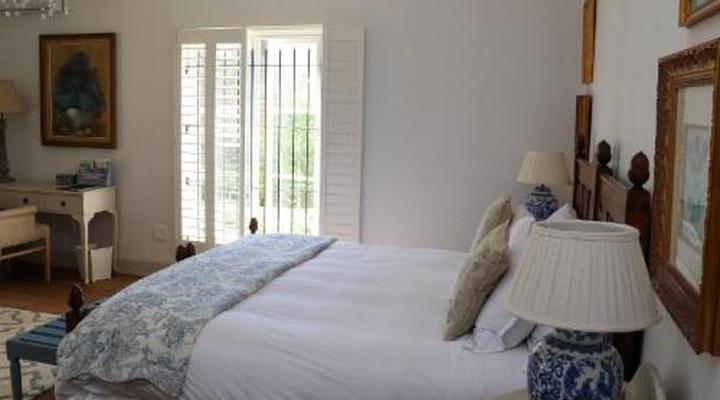 Maison - H Guest House