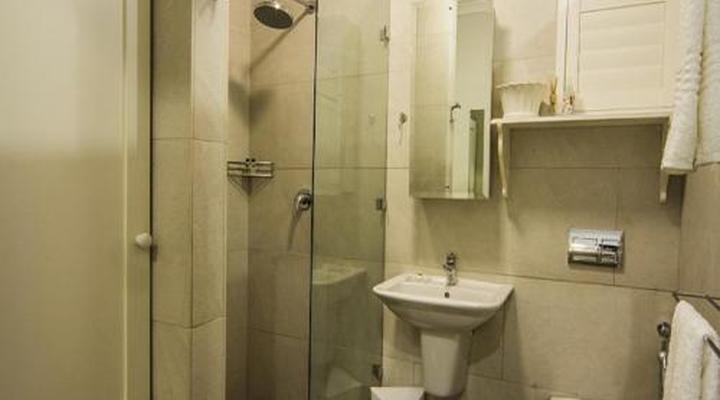 Maison - H Guest House