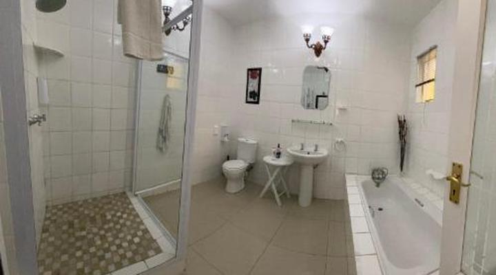 Blue Diamond Lodge Springbok