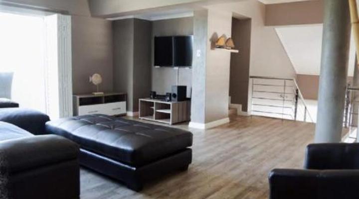 Nine on Uys Street B&B