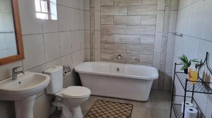 Nyani Lodge Dinokeng