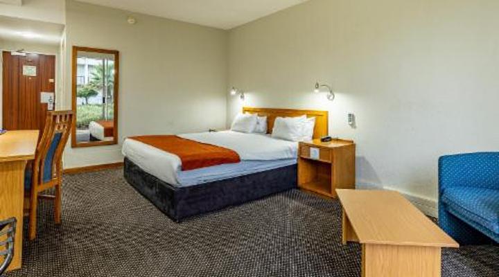 African Sky Hotels: Newcastle Inn