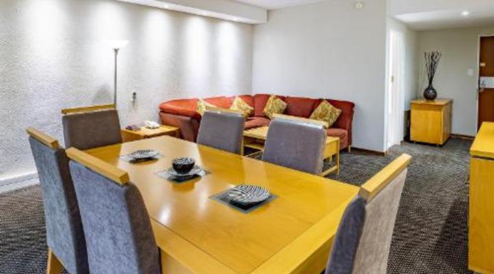 African Sky Hotels: Newcastle Inn