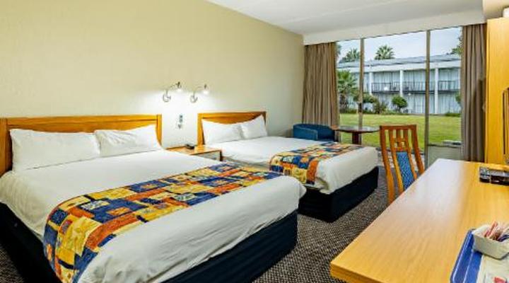 African Sky Hotels: Newcastle Inn