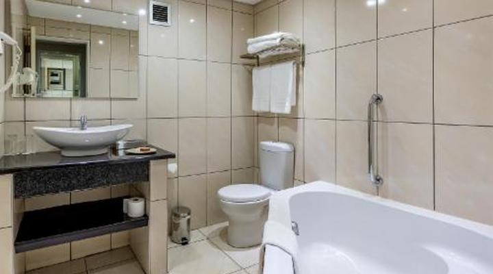 African Sky Hotels: Newcastle Inn