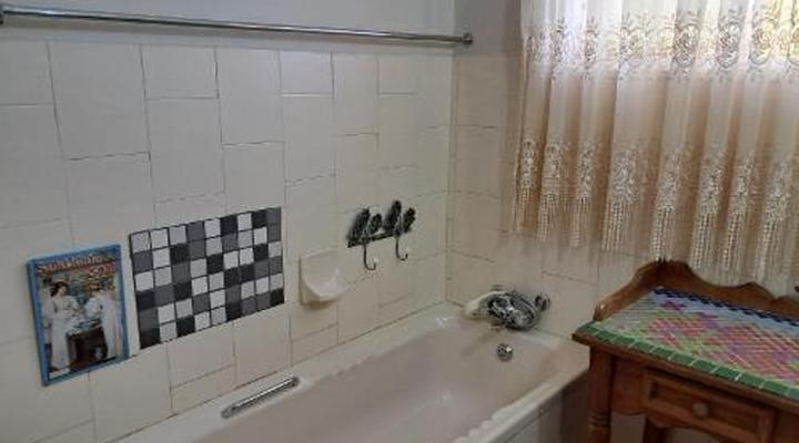 Jakkalsdraai Guesthouse